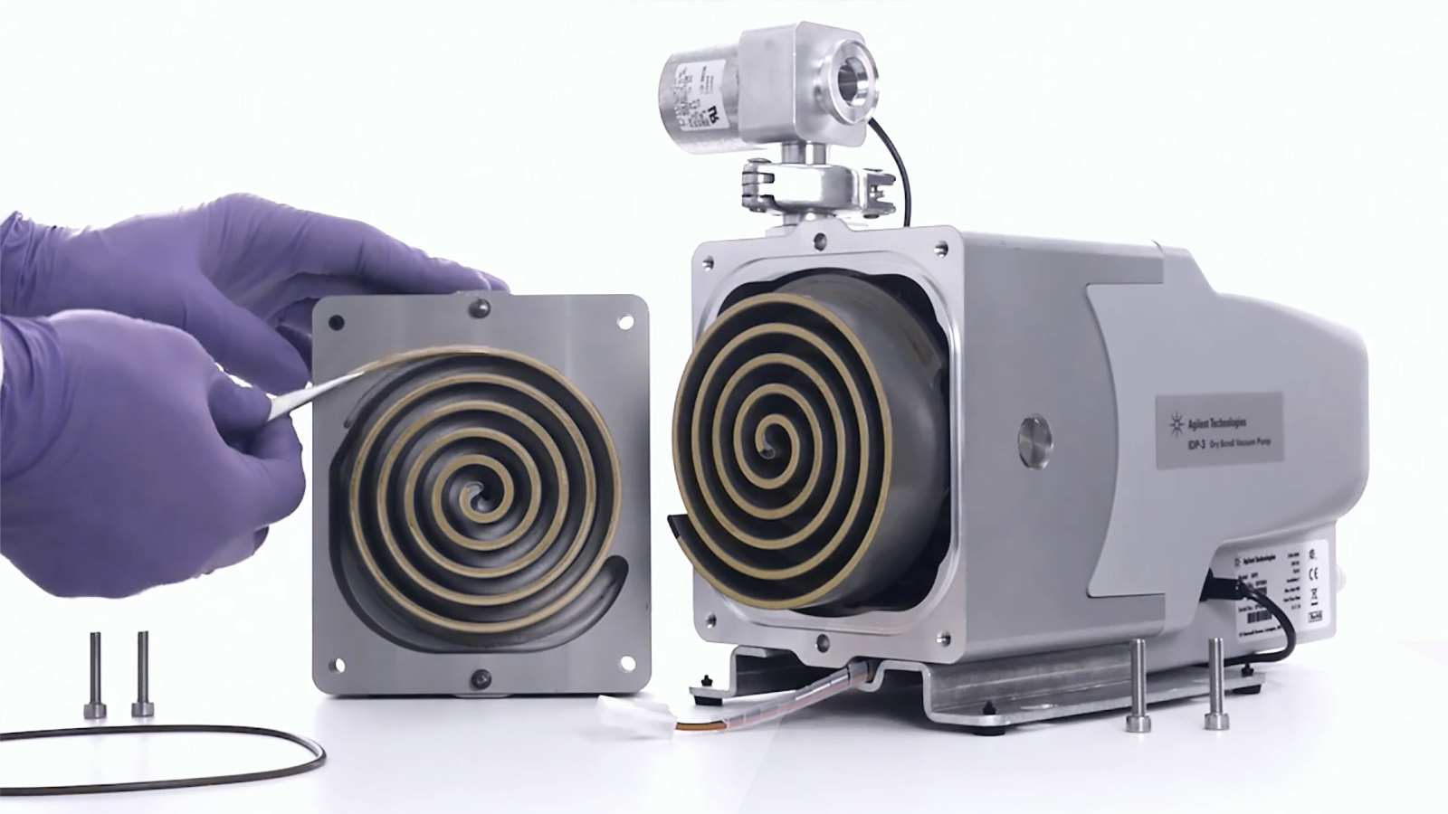 Roles, Selection, and Maintenance of Rough Vacuum Pumps in Labs Lab Manager